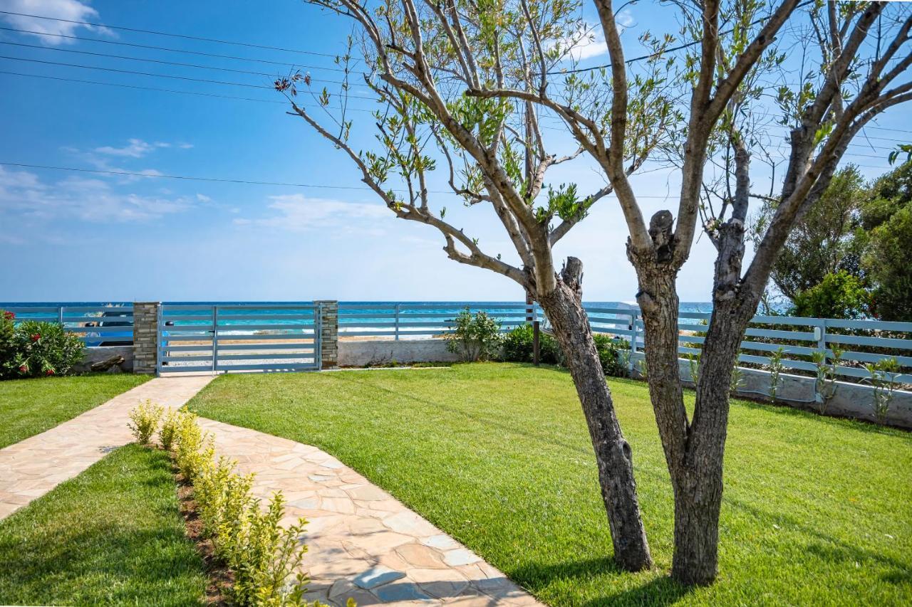 Azzurro Seafront Houses Nea Kallikrateia Exteriör bild
